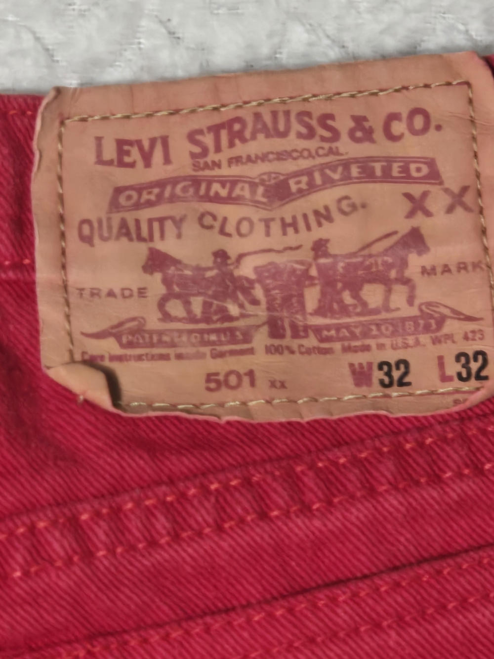 Levi's Men's Red Straight Jeans - Picture 8 of 13